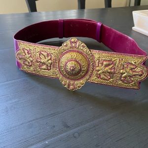 Vintage Judith Leiber belt with gold clasp